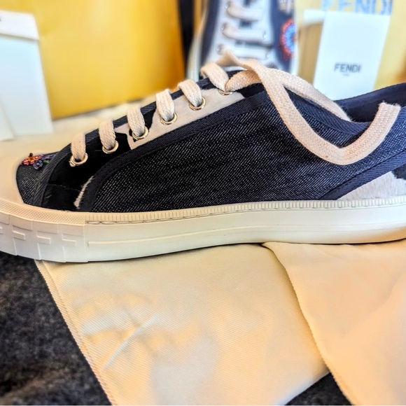 Fendi sneakers, size 9, canvas with glass beading, new, perfect condition. - Picture 6 of 13